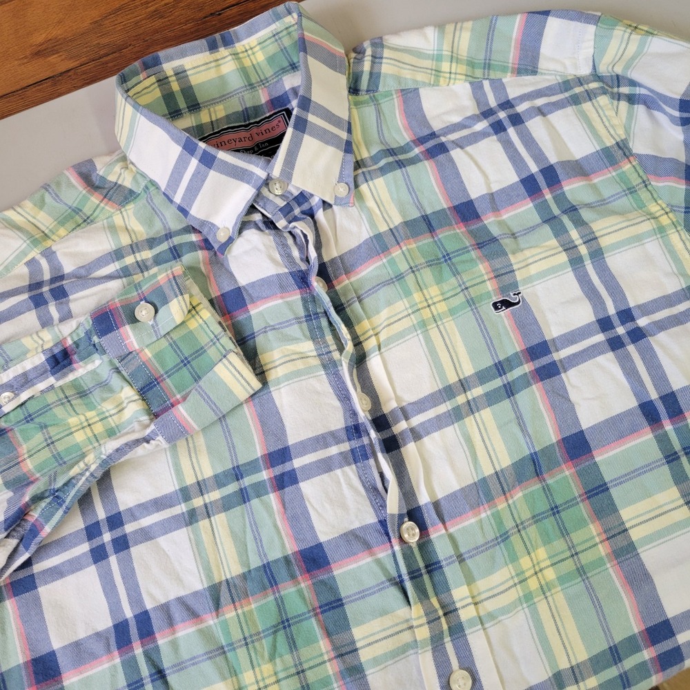 Vineyard Vines Mens Button Down Shirt Plaid Whale‎ Shirt Medium M Casual